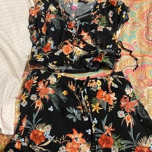 Matching top & bottom set